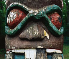photo of totem pole